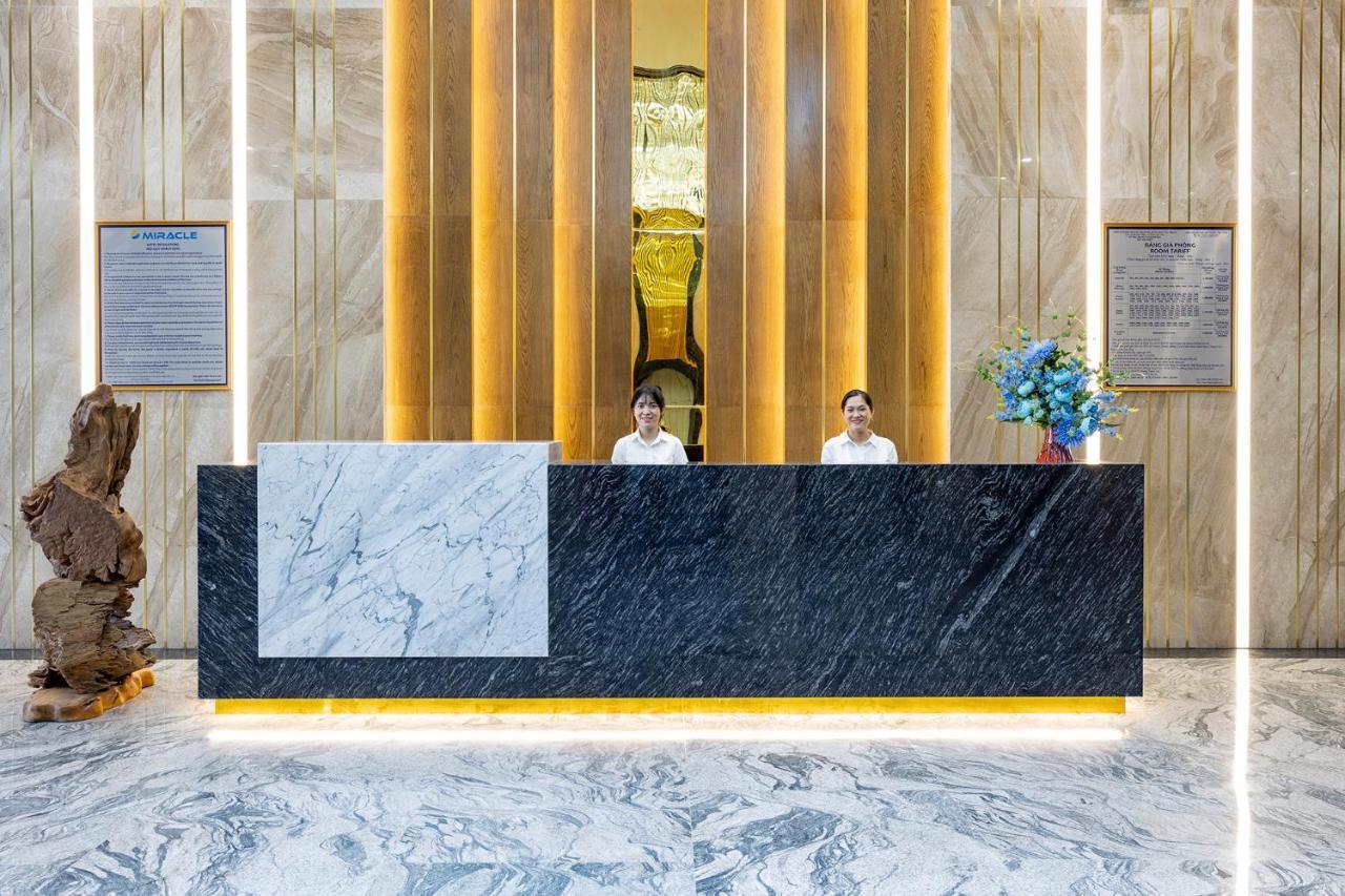 Отель Miracle Luxury Нячанг Экстерьер фото