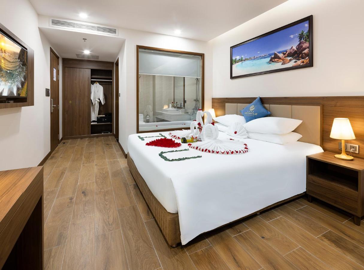 Отель Miracle Luxury Нячанг Экстерьер фото