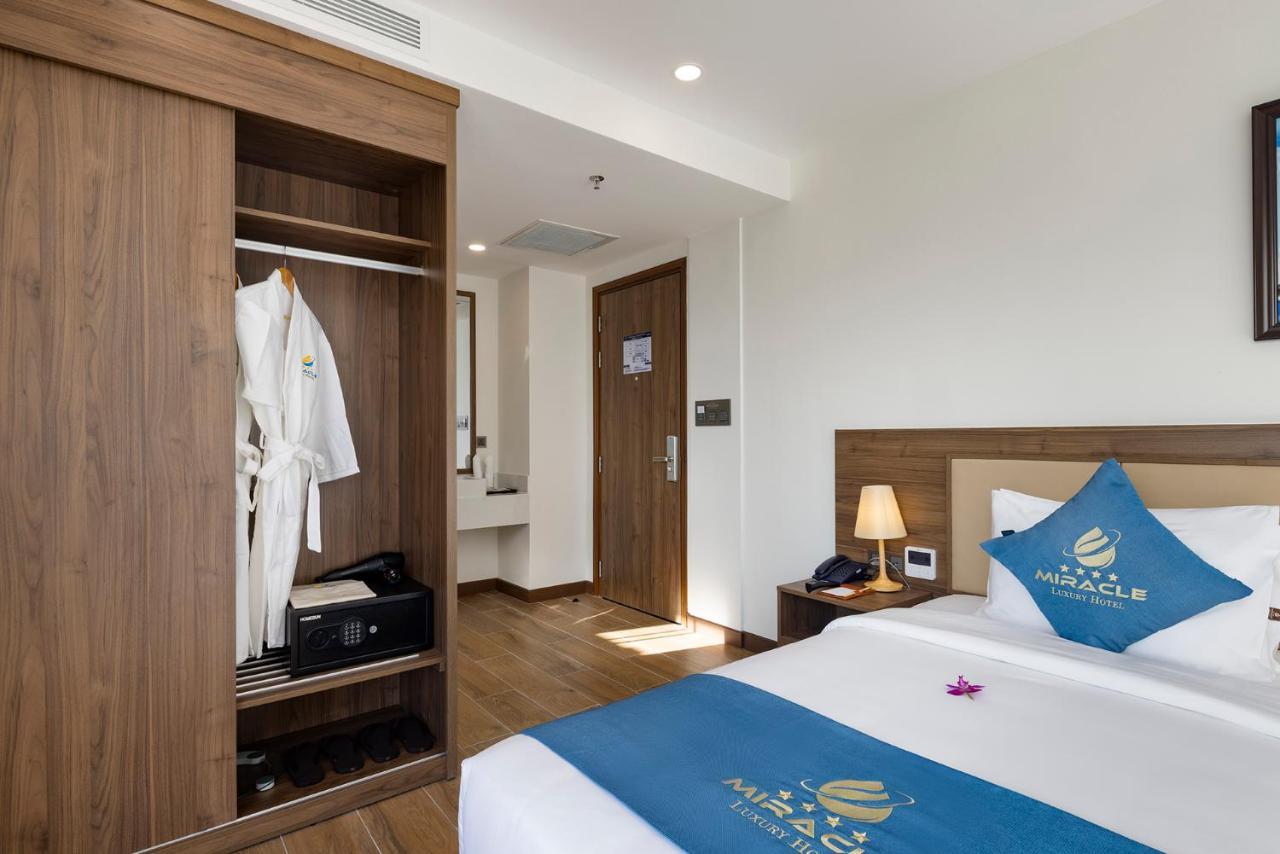 Отель Miracle Luxury Нячанг Экстерьер фото