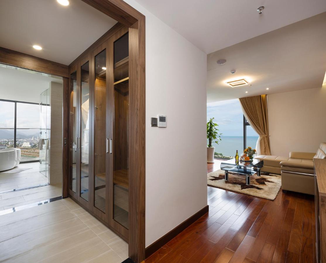 Отель Miracle Luxury Нячанг Экстерьер фото